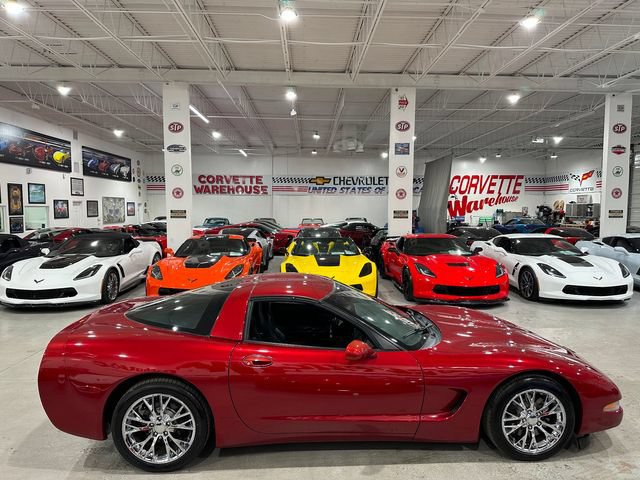 Used 1999 Chevrolet Corvette Coupe w/ Roof Pkg RWD image 15