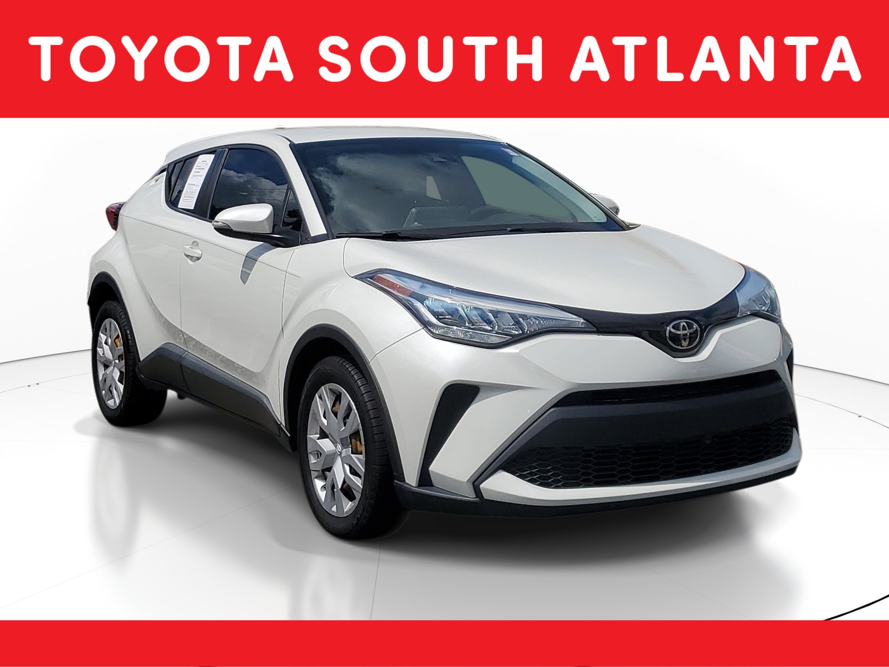 Used 2021 Toyota C-HR LE FWD image 1