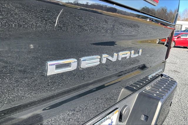 Used 2025 GMC Sierra 3500 Denali w/ Denali Reserve Package image 25