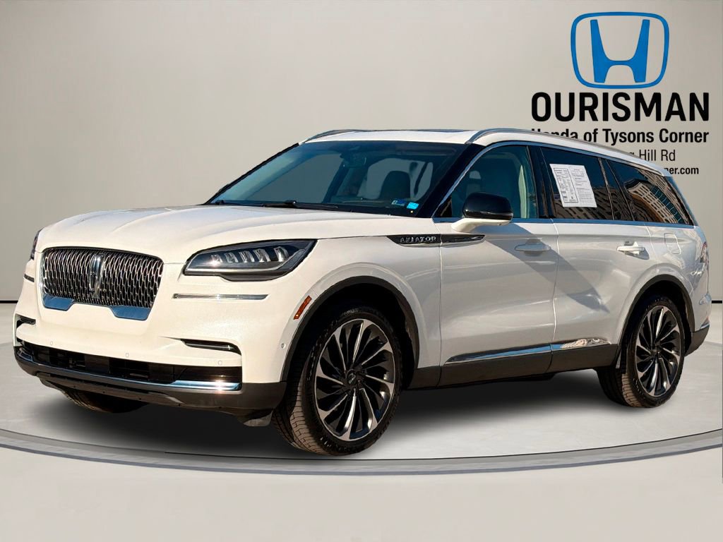 Used 2022 Lincoln Aviator Reserve w/ Equipment Group 201A image 2