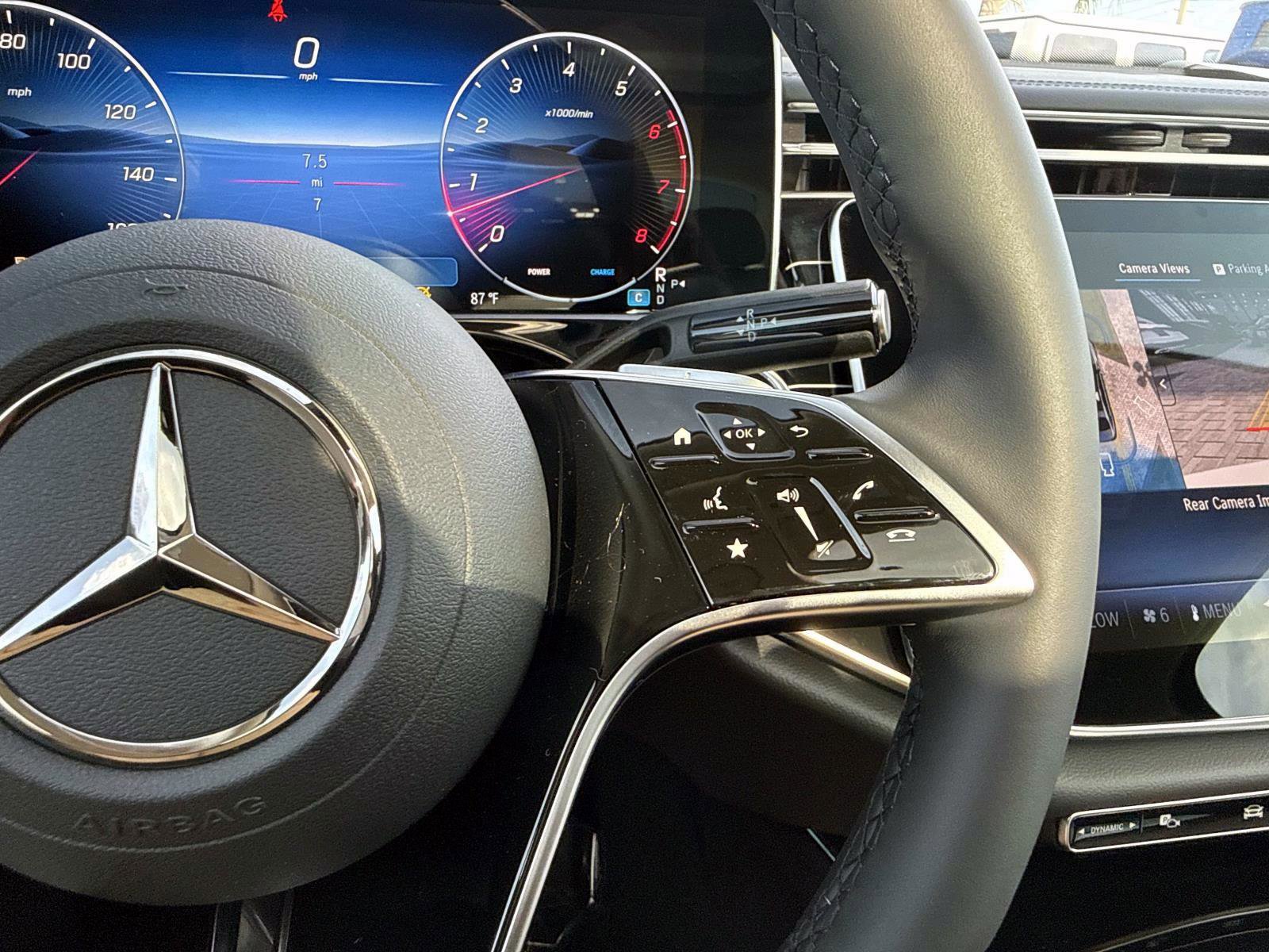 New 2026 Mercedes-Benz E 450 4MATIC Sedan image 28