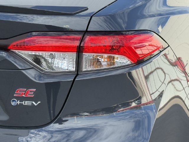 Used 2026 Toyota Corolla SE FWD image 7