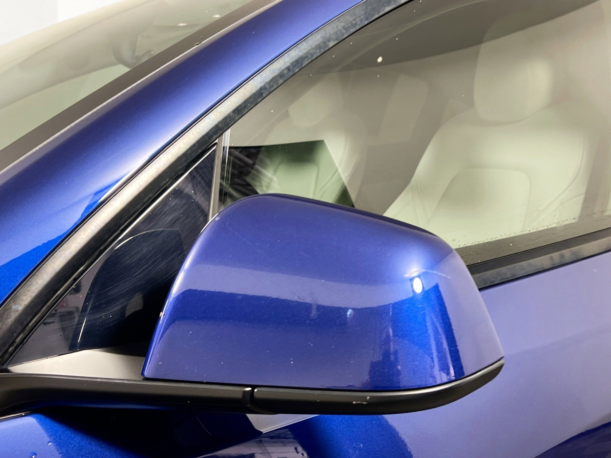 Used 2022 Tesla Model Y Long Range image 12