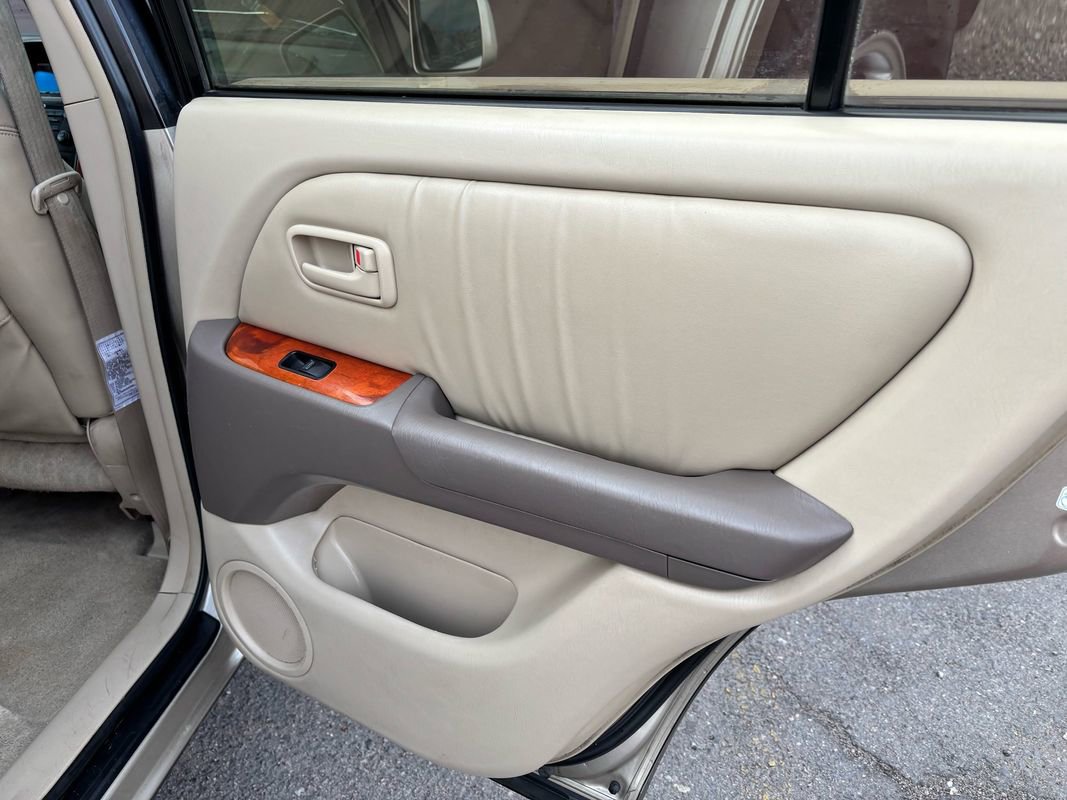 Used 2000 Lexus RX 300 image 19