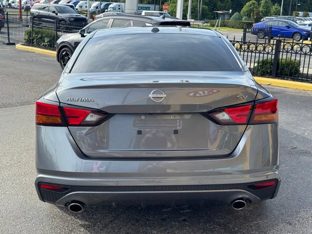 Used 2024 Nissan Altima 2.5 SV w/ SV Premium Package FWD image 4