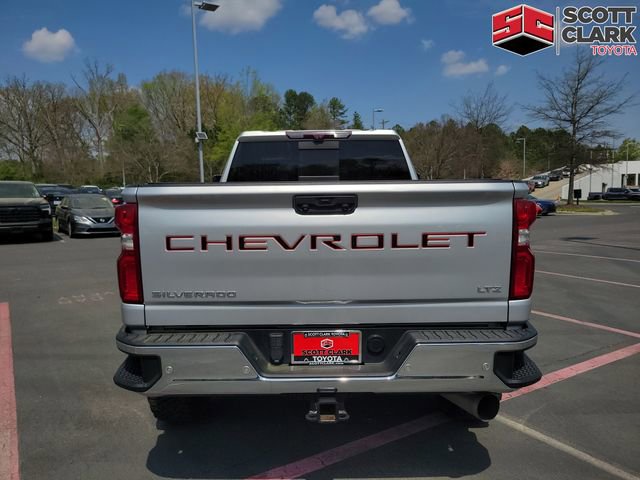 Used 2020 Chevrolet Silverado 2500 LTZ w/ LTZ Premium Package image 7