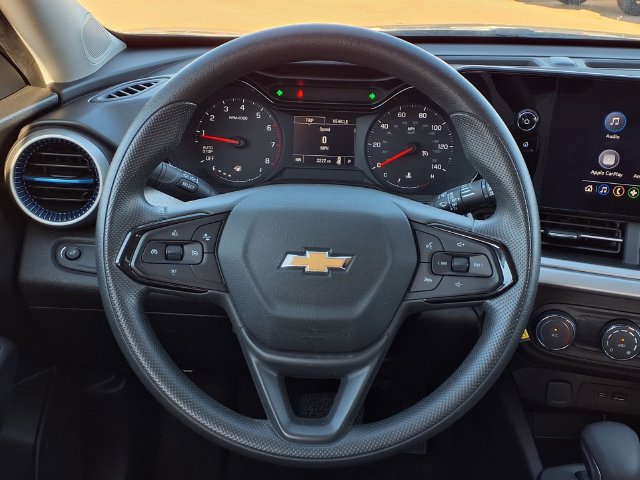 Used 2026 Chevrolet Trax LS w/ Driver Confidence Package FWD image 20