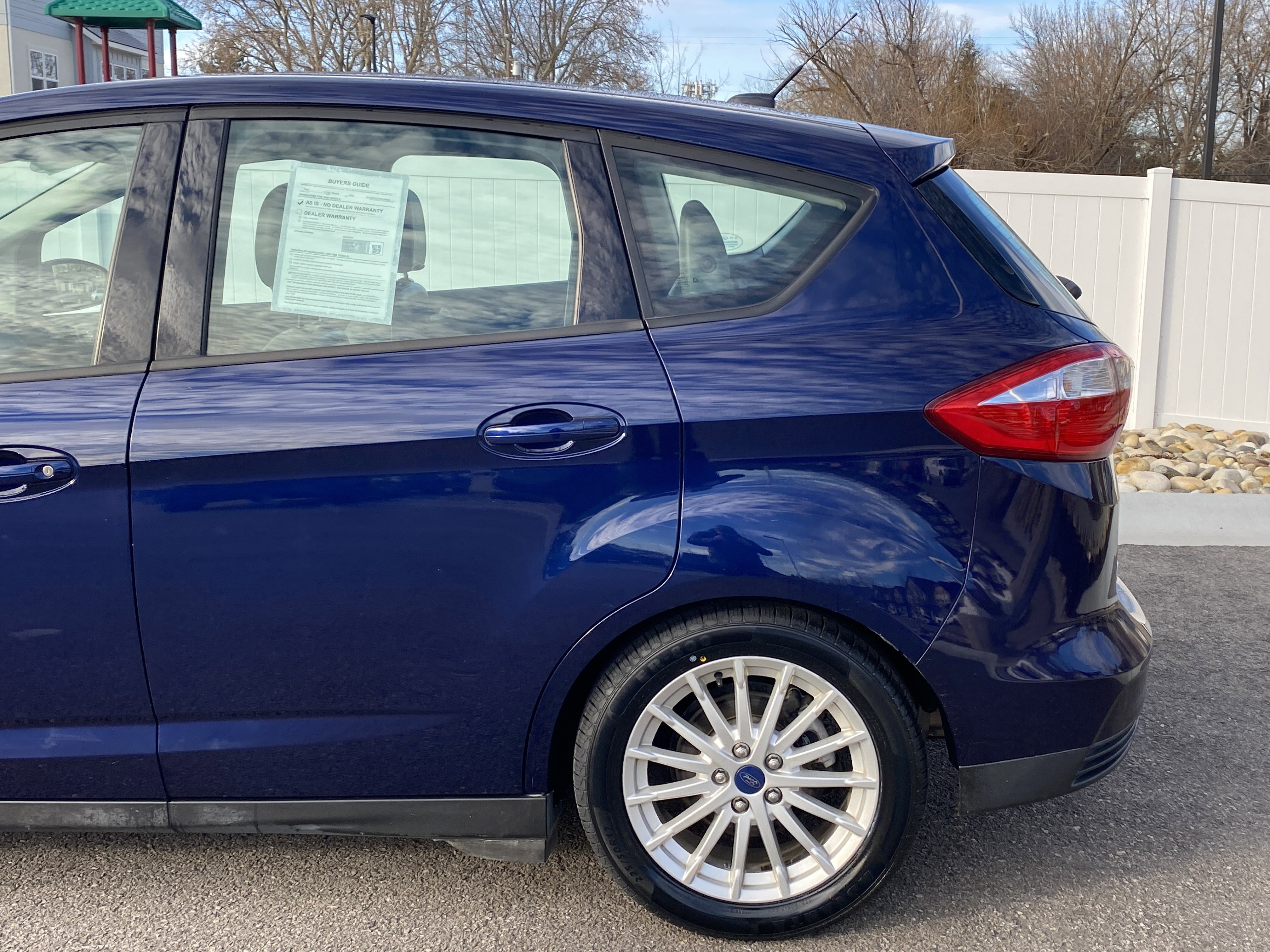 Used 2016 Ford C-MAX SE image 4
