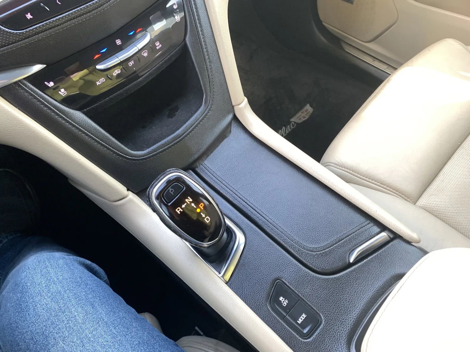 Used 2017 Cadillac XT5 Premium Luxury image 18