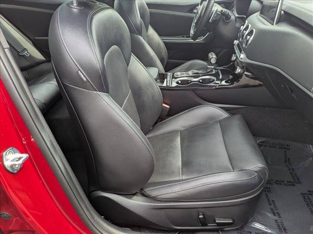 Used 2020 Kia Stinger GT-Line w/ Sun & Sound Package AWD/4WD image 22