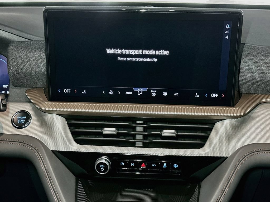 New 2026 Ford Explorer Active AWD/4WD image 12