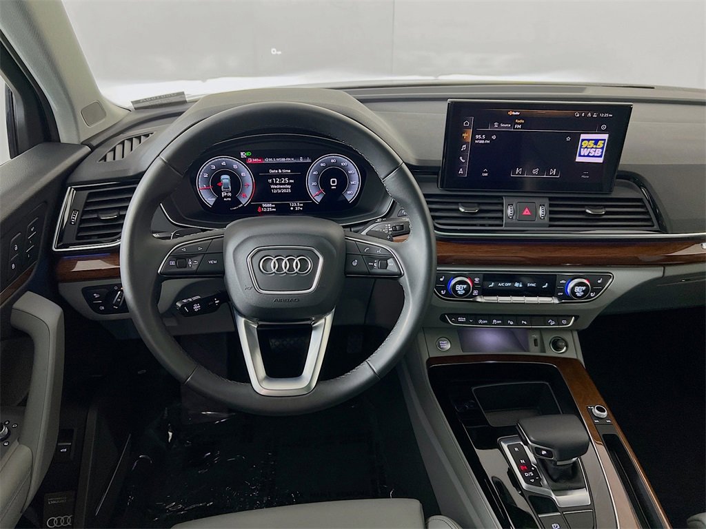 Used 2022 Audi Q5 2.0T Prestige image 25