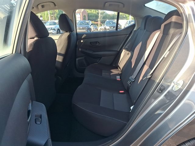 Used 2025 Nissan Sentra SV FWD image 10