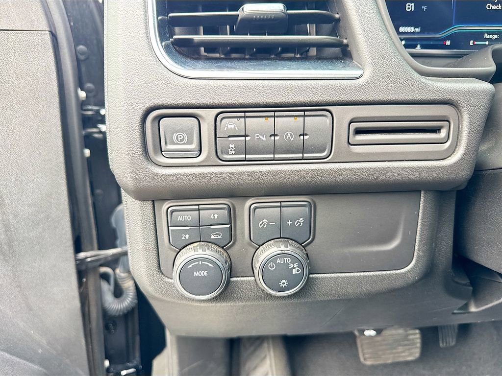 Used 2024 Chevrolet Tahoe LT image 9