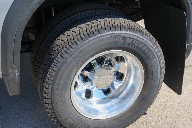 New 2026 GMC Sierra 3500 Denali w/ Technology Package image 7