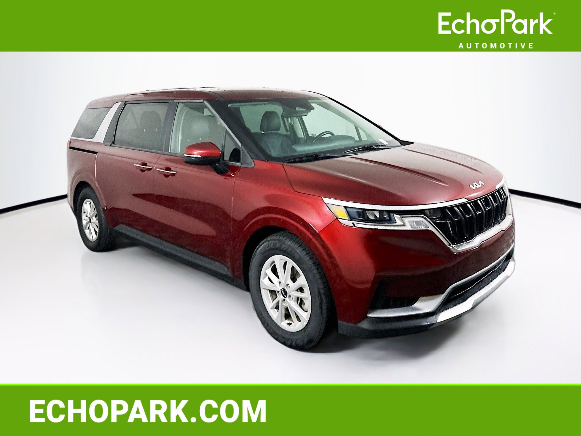 Used 2024 Kia Carnival LX image 1