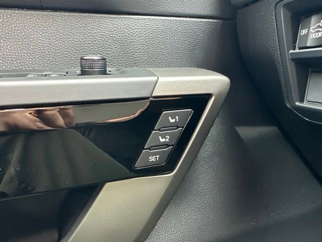 New 2026 Toyota Tundra Limited AWD/4WD image 14