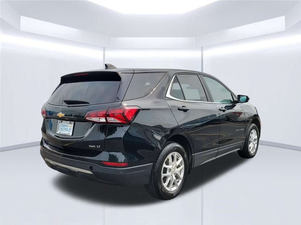 Used 2024 Chevrolet Equinox LT AWD/4WD image 5