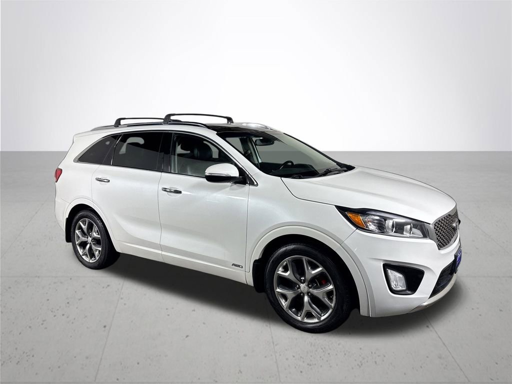 Used 2018 Kia Sorento SX image 4