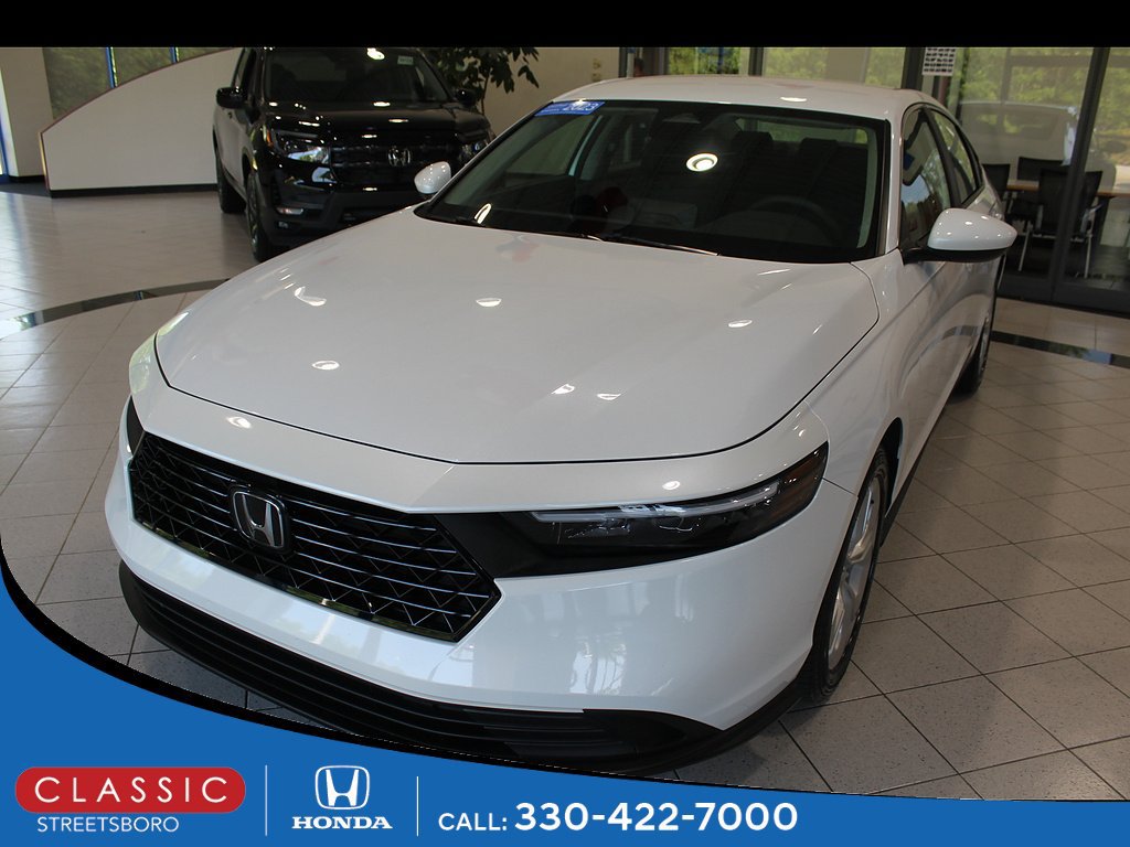 Certified 2023 Honda Accord LX image 1