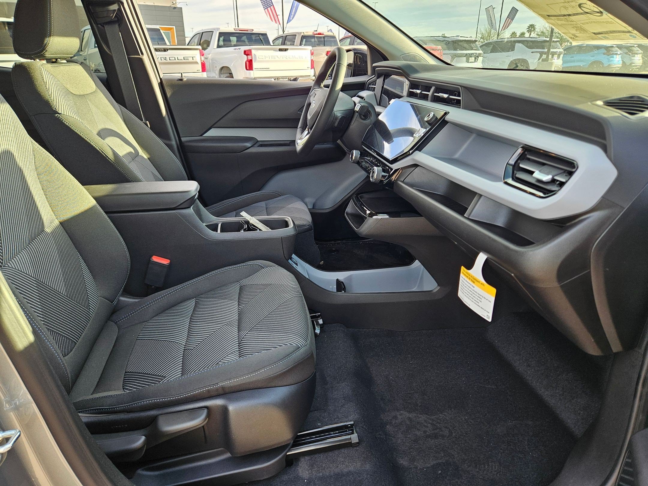 New 2027 Chevrolet Bolt LT w/ Comfort Package FWD image 19