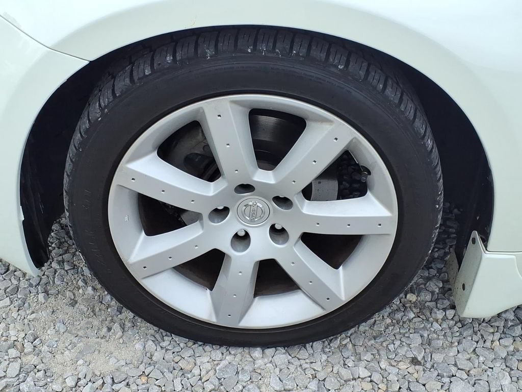 Used 2004 Nissan 350Z Touring RWD image 15