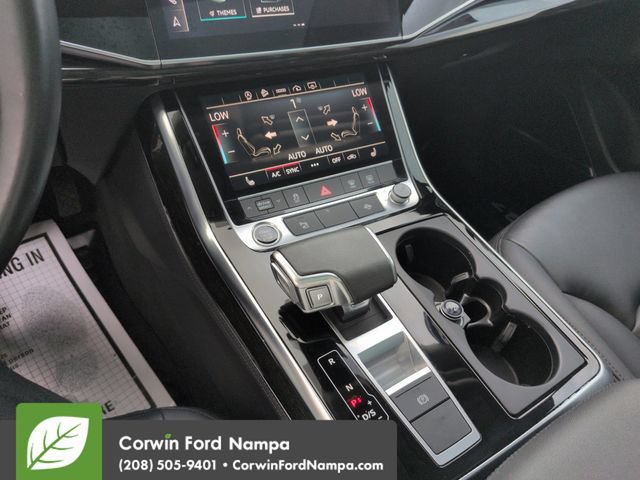 Used 2023 Audi Q7 3.0T Premium Plus w/ Premium Plus Package AWD/4WD image 17