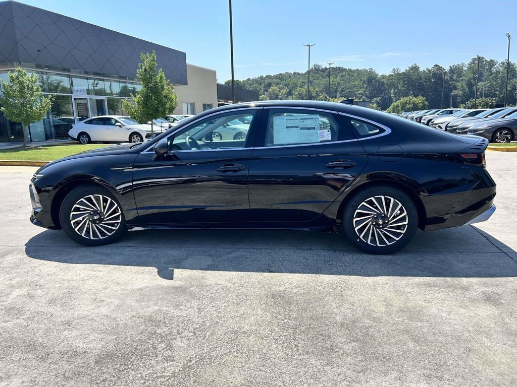 New 2026 Hyundai Sonata Limited FWD image 6