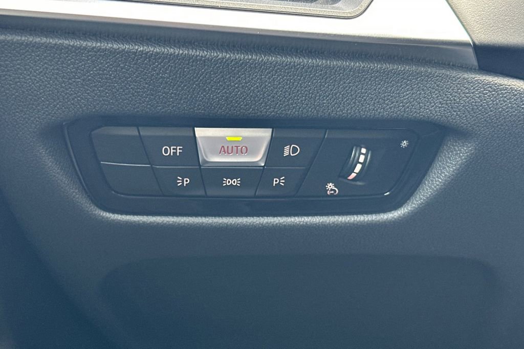 Used 2023 BMW i4 eDrive35 image 30