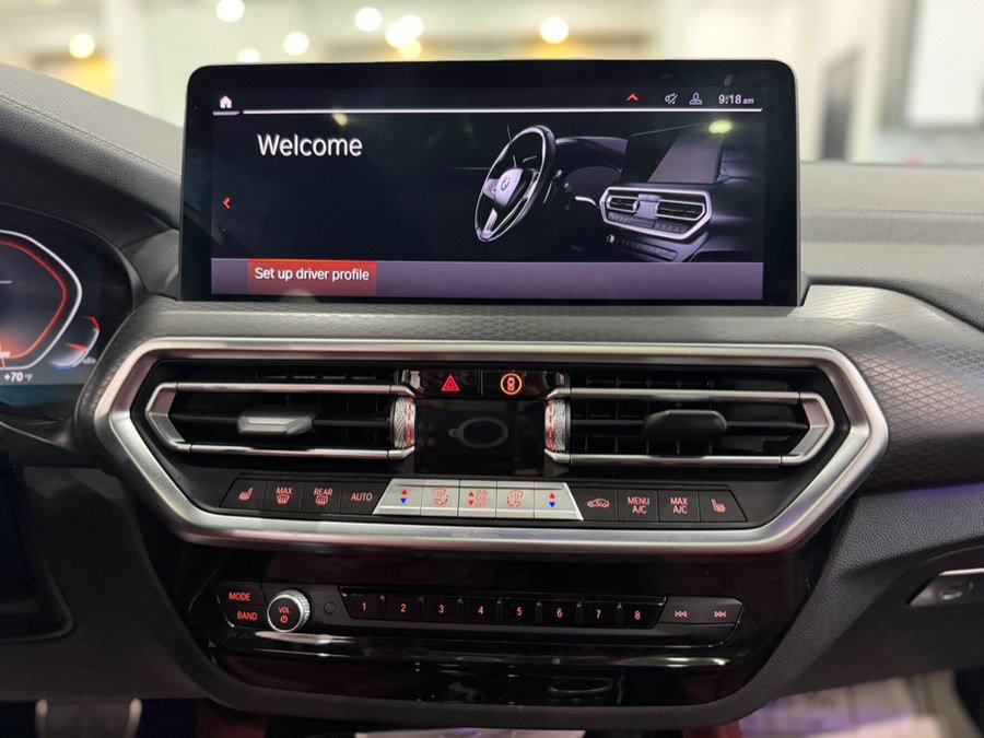 Used 2023 BMW X4 xDrive30i w/ M Sport Package AWD/4WD image 28