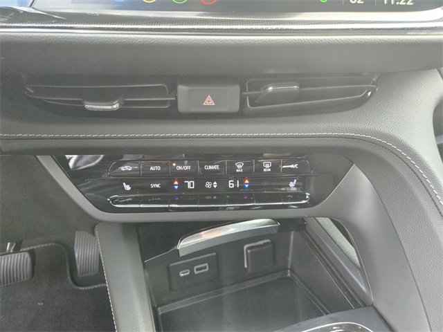 Used 2022 Buick Envision Preferred image 18