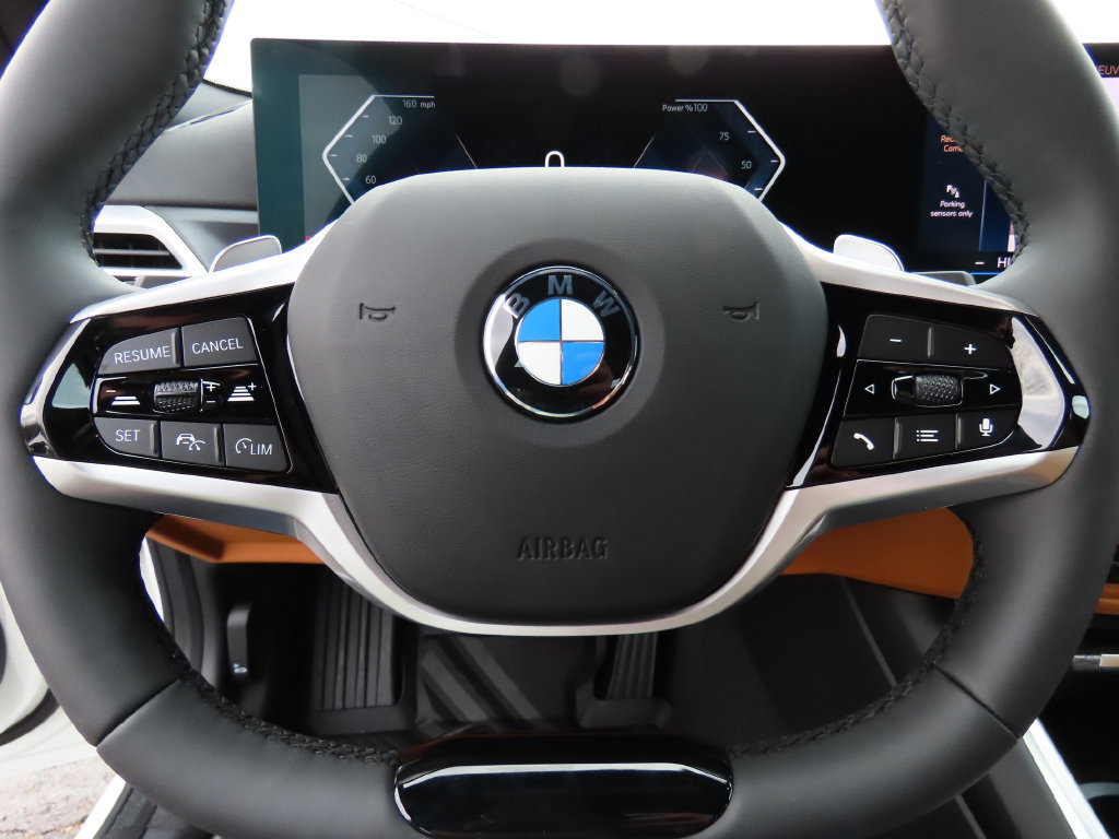 Certified 2026 BMW 330i xDrive Sedan w/ Premium Package AWD/4WD image 24
