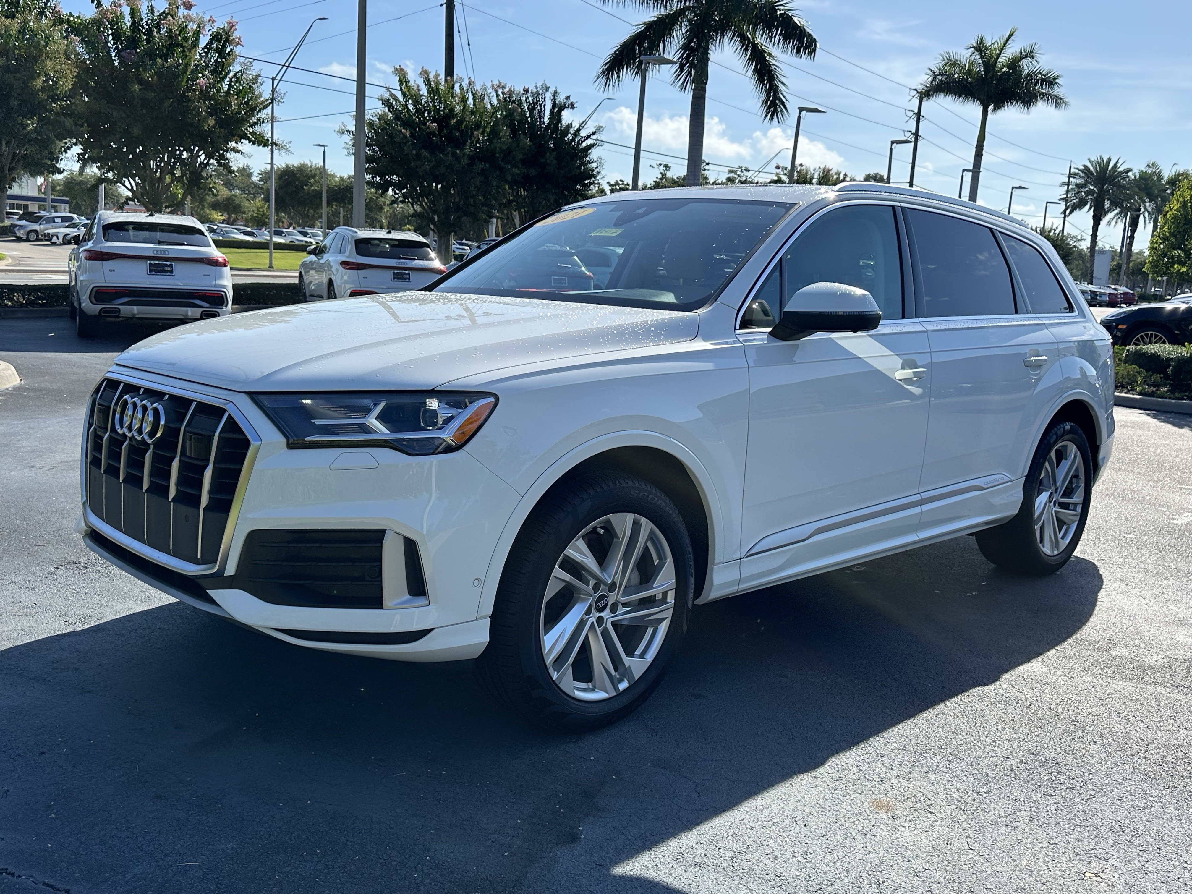 Used 2021 Audi Q7 2.0T Premium Plus w/ Executive Package AWD/4WD image 8