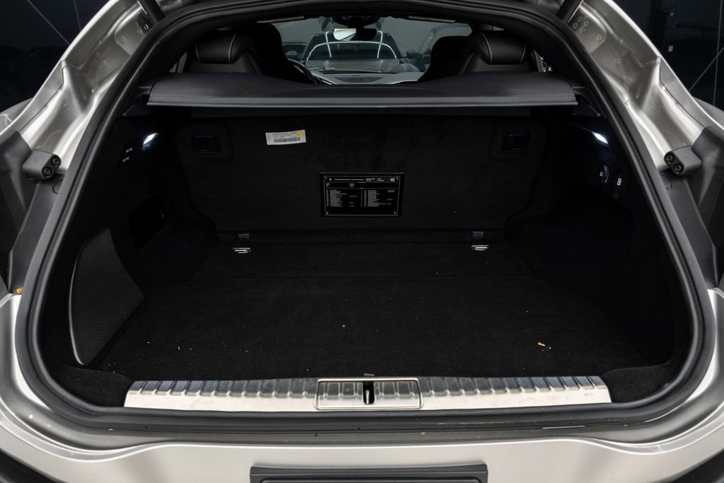 Used 2024 Ferrari Purosangue image 33