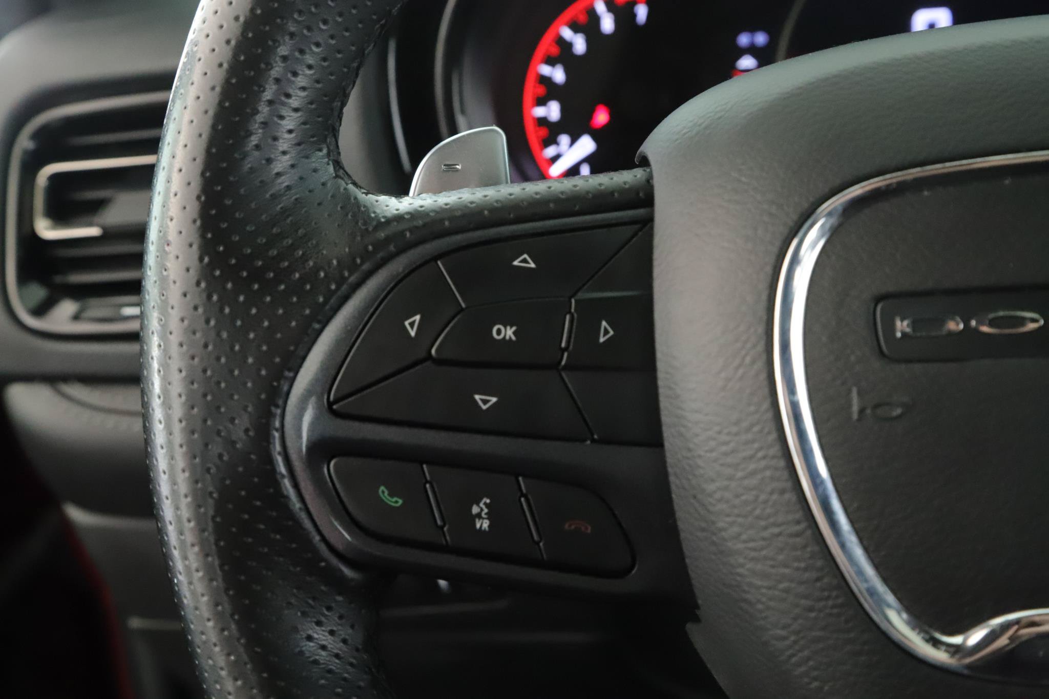Used 2022 Dodge Durango GT w/ Blacktop Package AWD/4WD image 11