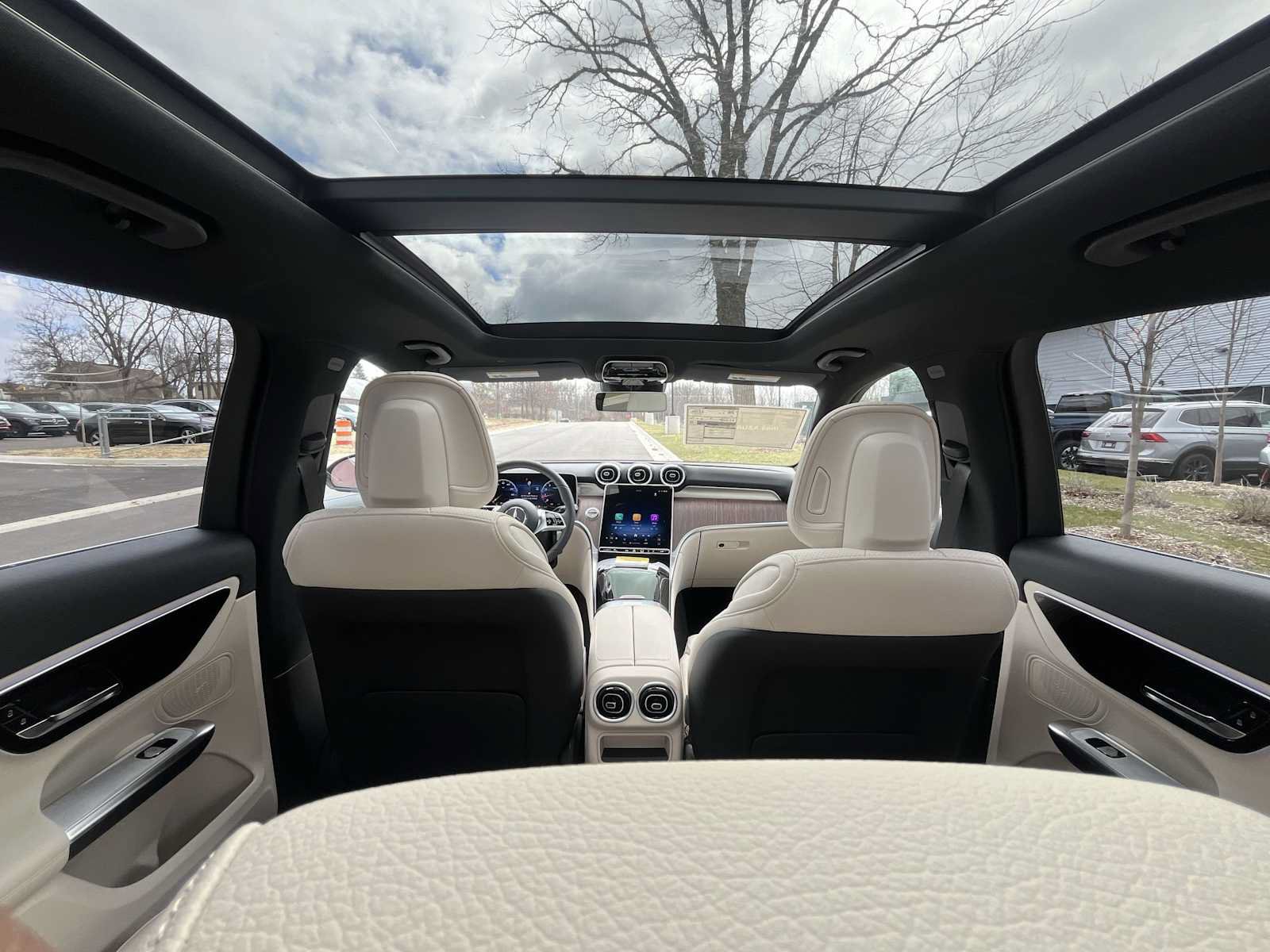 New 2026 Mercedes-Benz GLC 300 4MATIC image 13