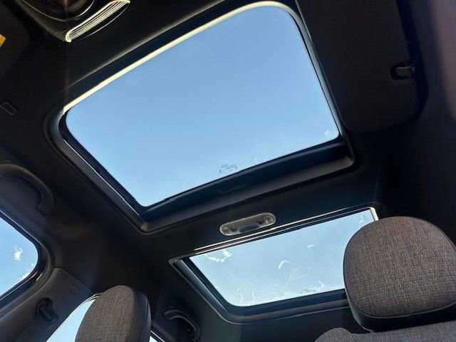 Used 2021 MINI Cooper Countryman S w/ Driver Assistance Package image 16