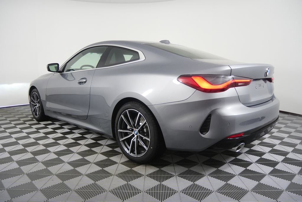 New 2026 BMW 430i Coupe w/ Parking Assistance Package RWD image 5