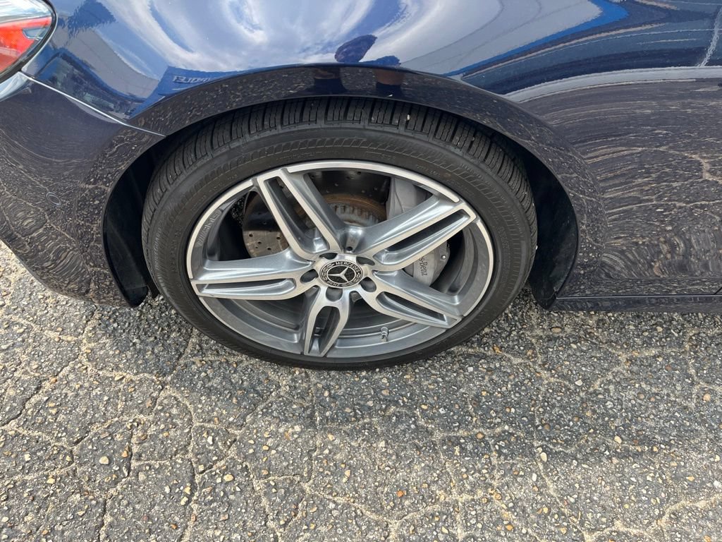 Used 2018 Mercedes-Benz E 300 4MATIC image 44