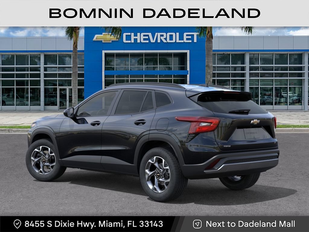 New 2026 Chevrolet Trax LT FWD image 4