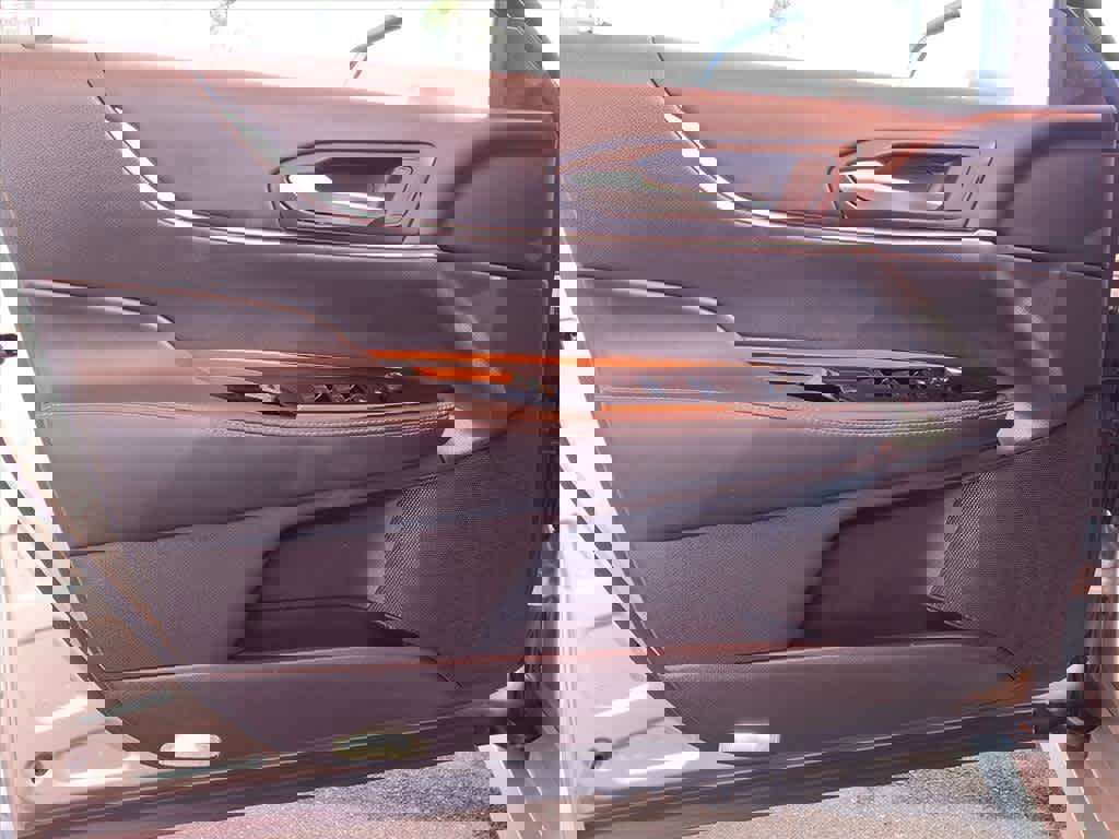 Certified 2024 Toyota Mirai XLE image 17