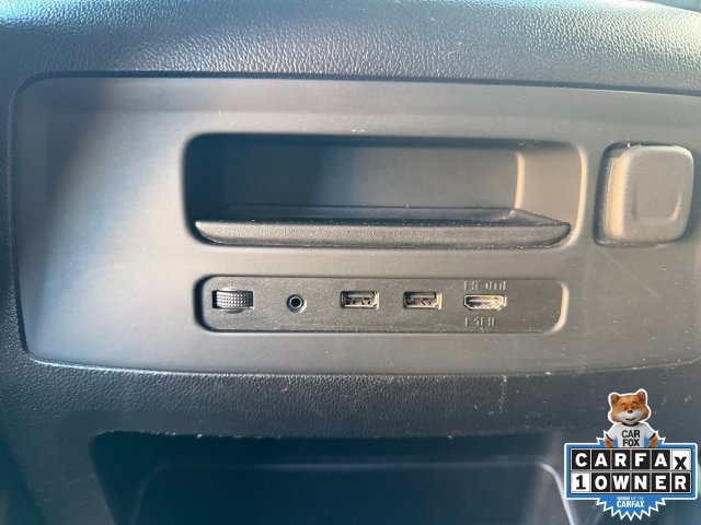 Used 2018 GMC Sierra 2500 Denali w/ Duramax Plus Package AWD/4WD image 25