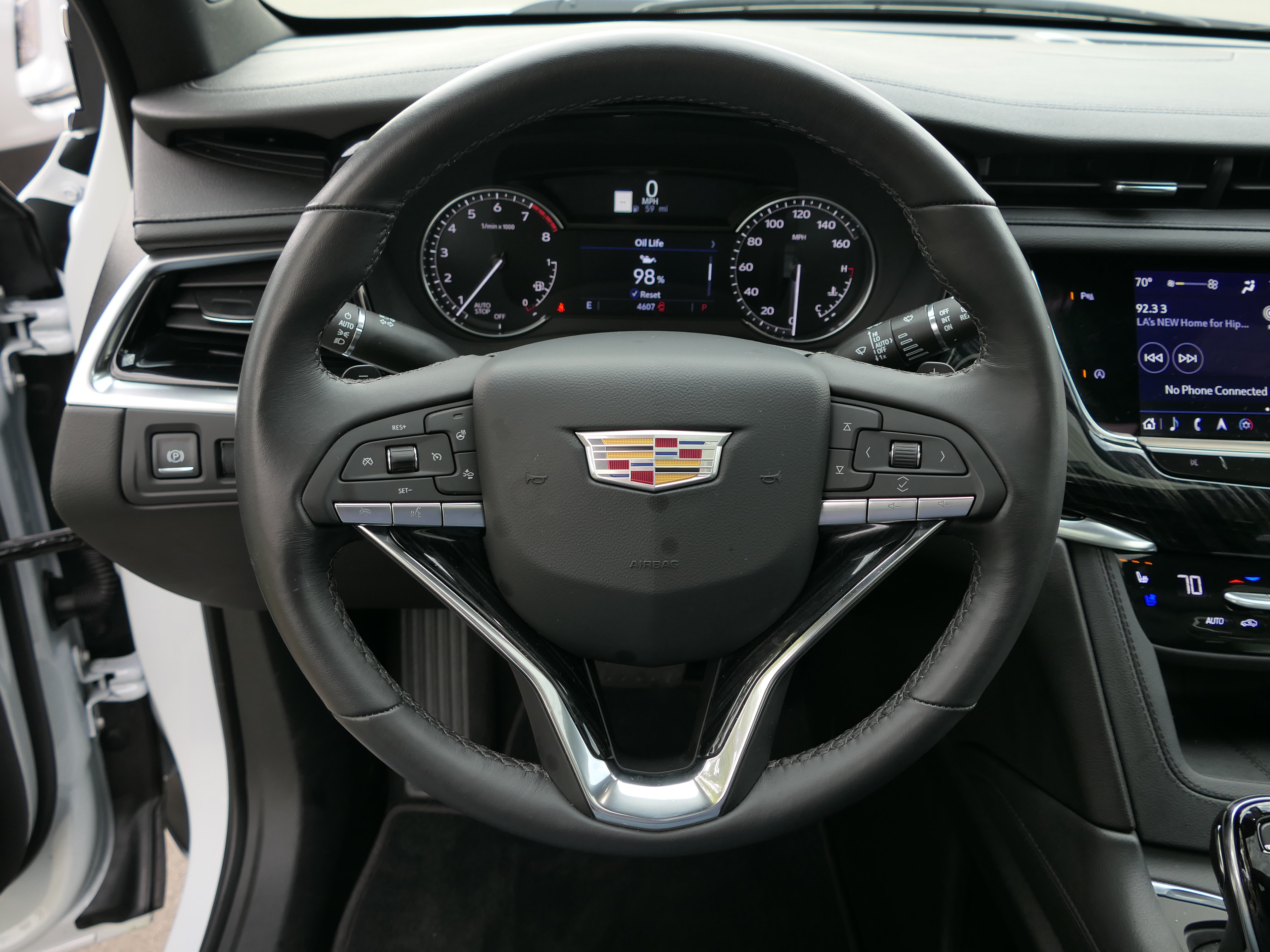 New 2025 Cadillac XT6 Premium Luxury FWD image 15