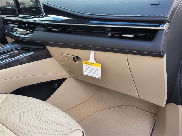 New 2024 Cadillac Escalade ESV Premium Luxury w/ Performance Package image 23