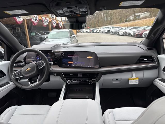 New 2026 Chevrolet Suburban Premier image 16