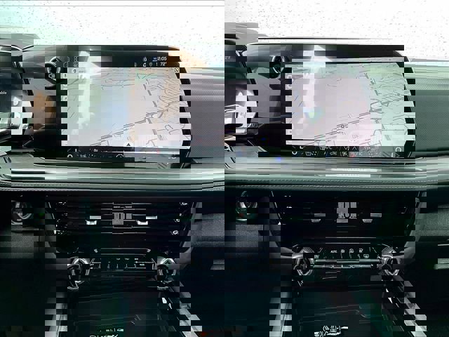 New 2026 Chevrolet Suburban Premier image 12