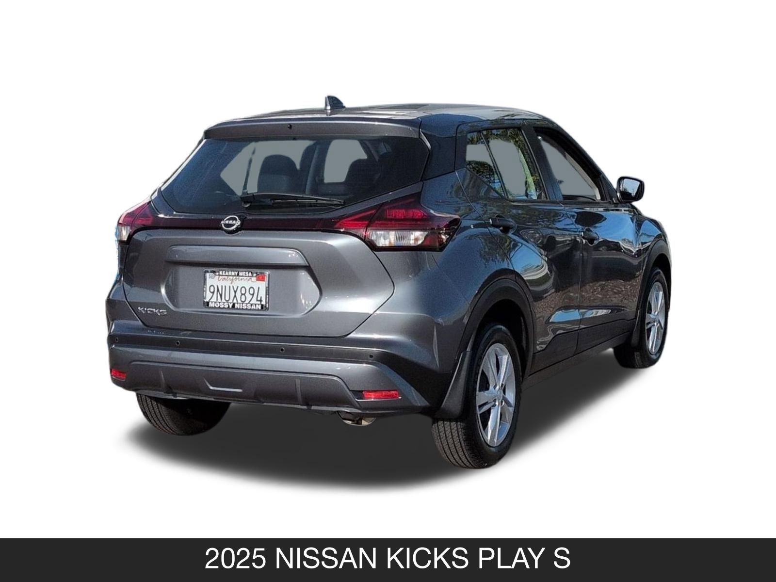 Certified 2025 Nissan Kicks Play S image 9