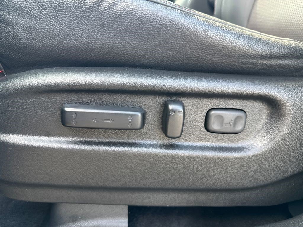 Certified 2023 Honda Ridgeline Black Edition image 21