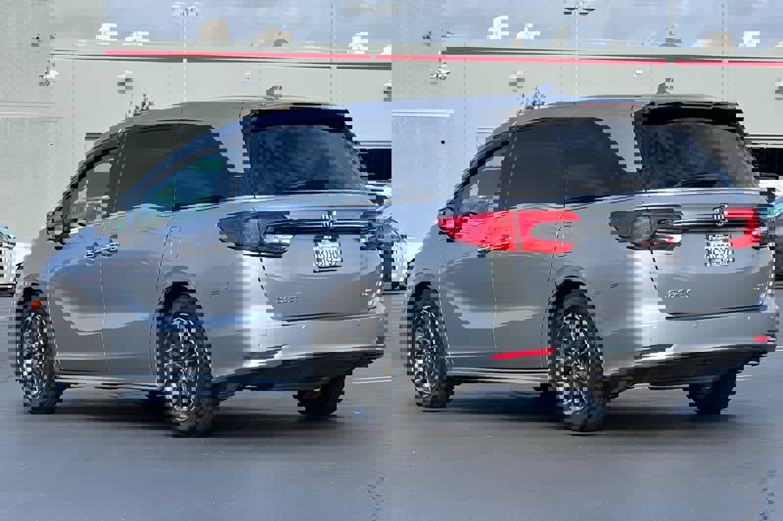 Used 2022 Honda Odyssey Elite image 7