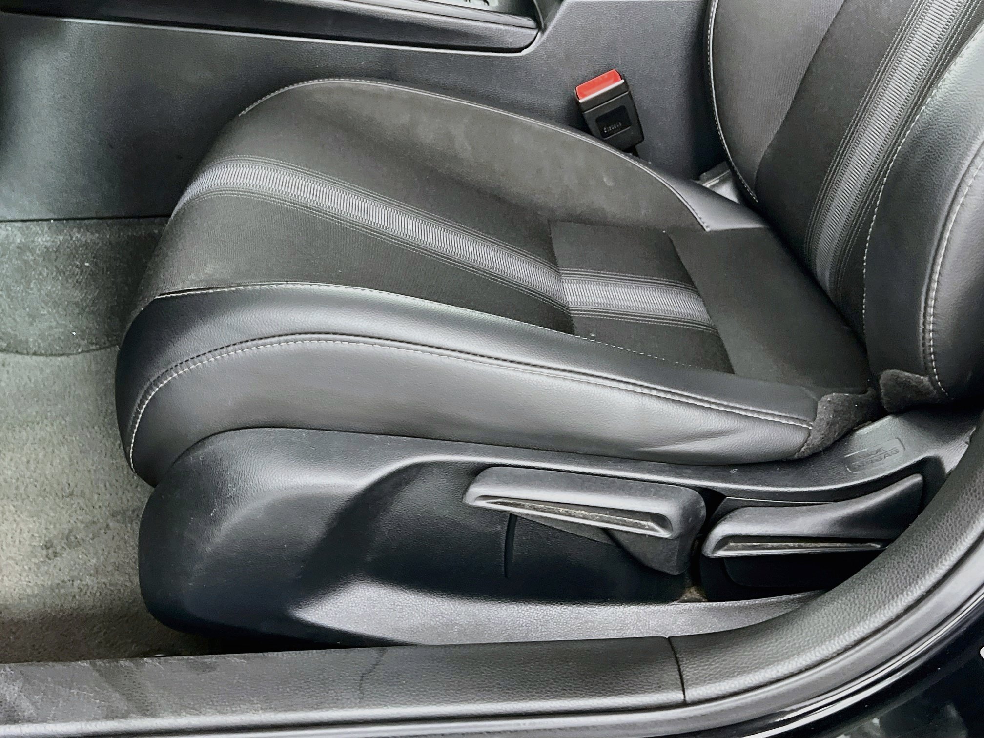 Used 2023 Honda Civic Sport image 12